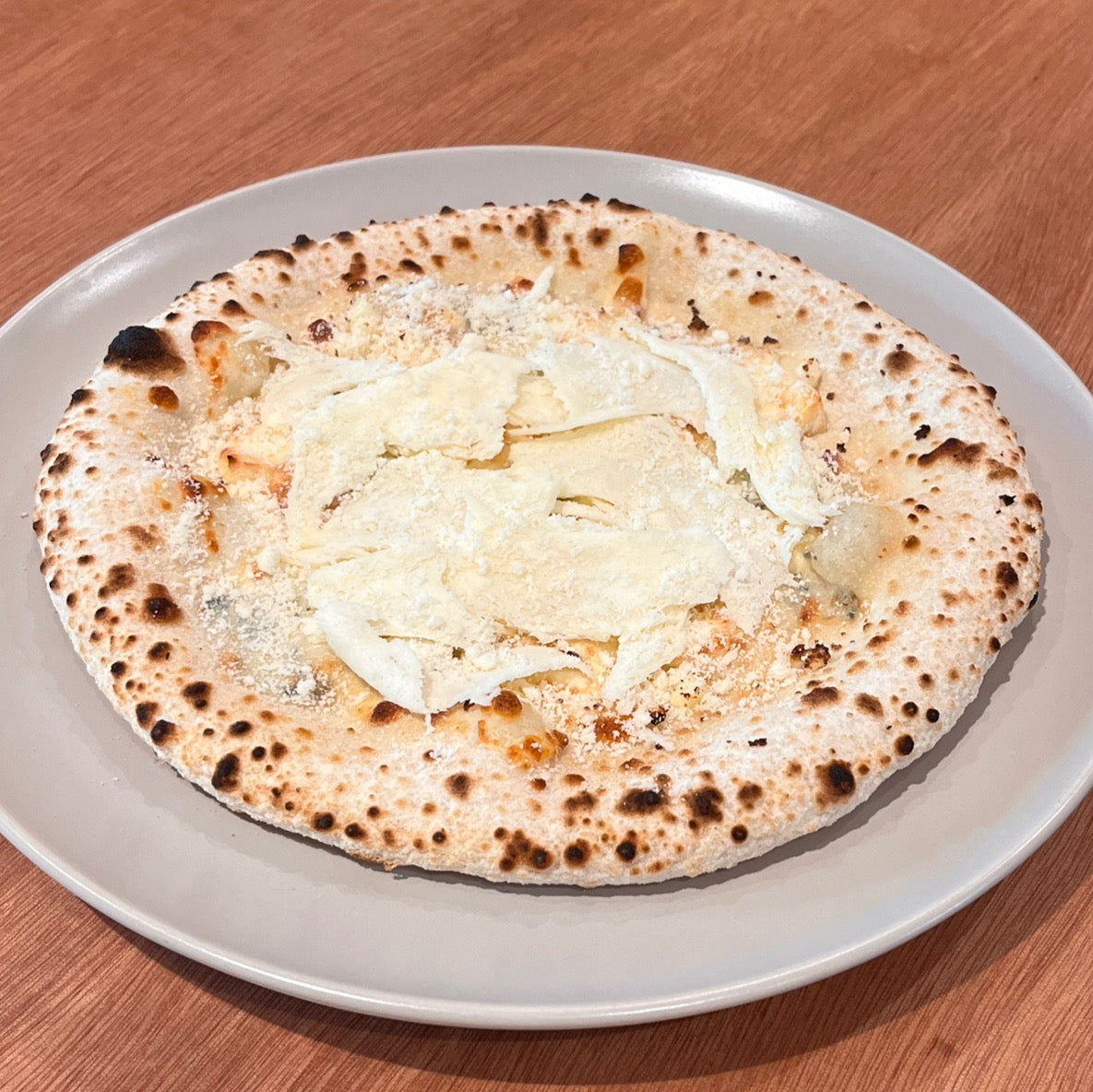 冷凍クワトロフォルマッジピザ１枚